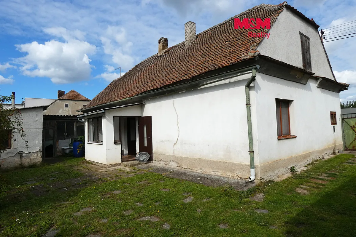 Prodej rodinného domu 75 m², pozemek 1192 m²